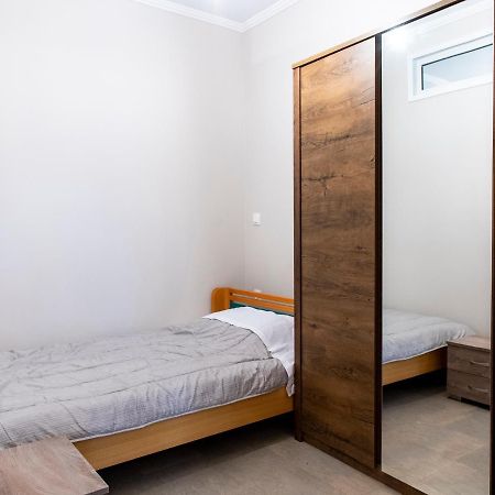 Walnut Home Apartment Near Ancient Olympia Крестена Экстерьер фото
